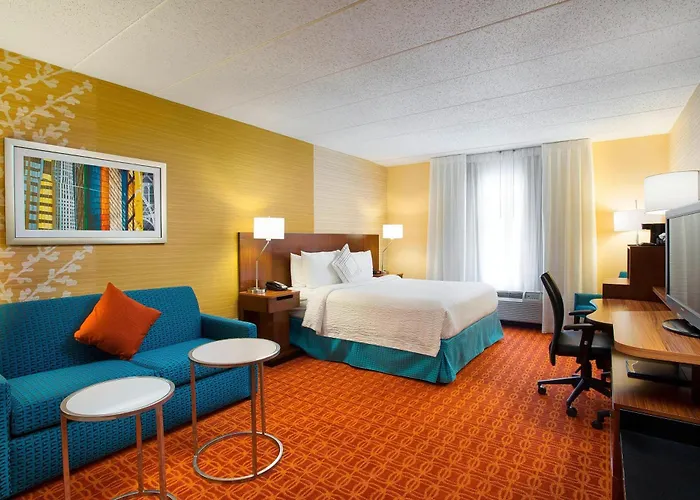 Hotel Fairfield & Chicago Midway Airport Bedford Park