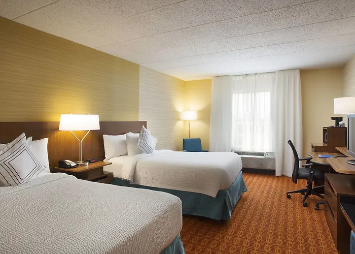 Hotel Fairfield & Chicago Midway Airport Bedford Park
