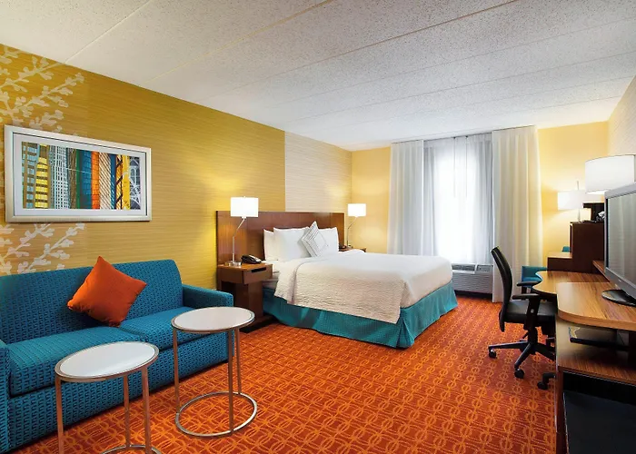 Fairfield & Chicago Midway Airport 3*