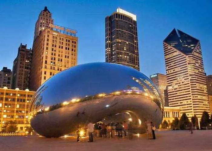 Hotel Fairfield & Chicago Midway Airport